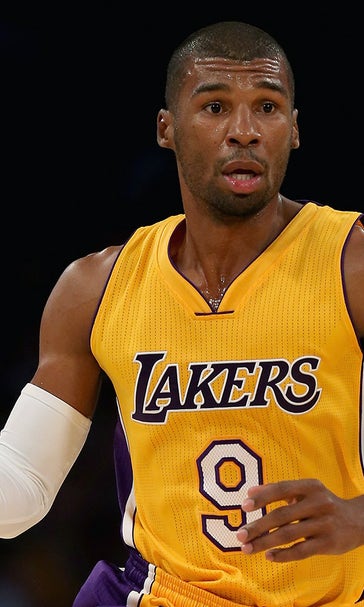 Lakers guard Ronnie Price out 6-8 weeks after elbow surgery